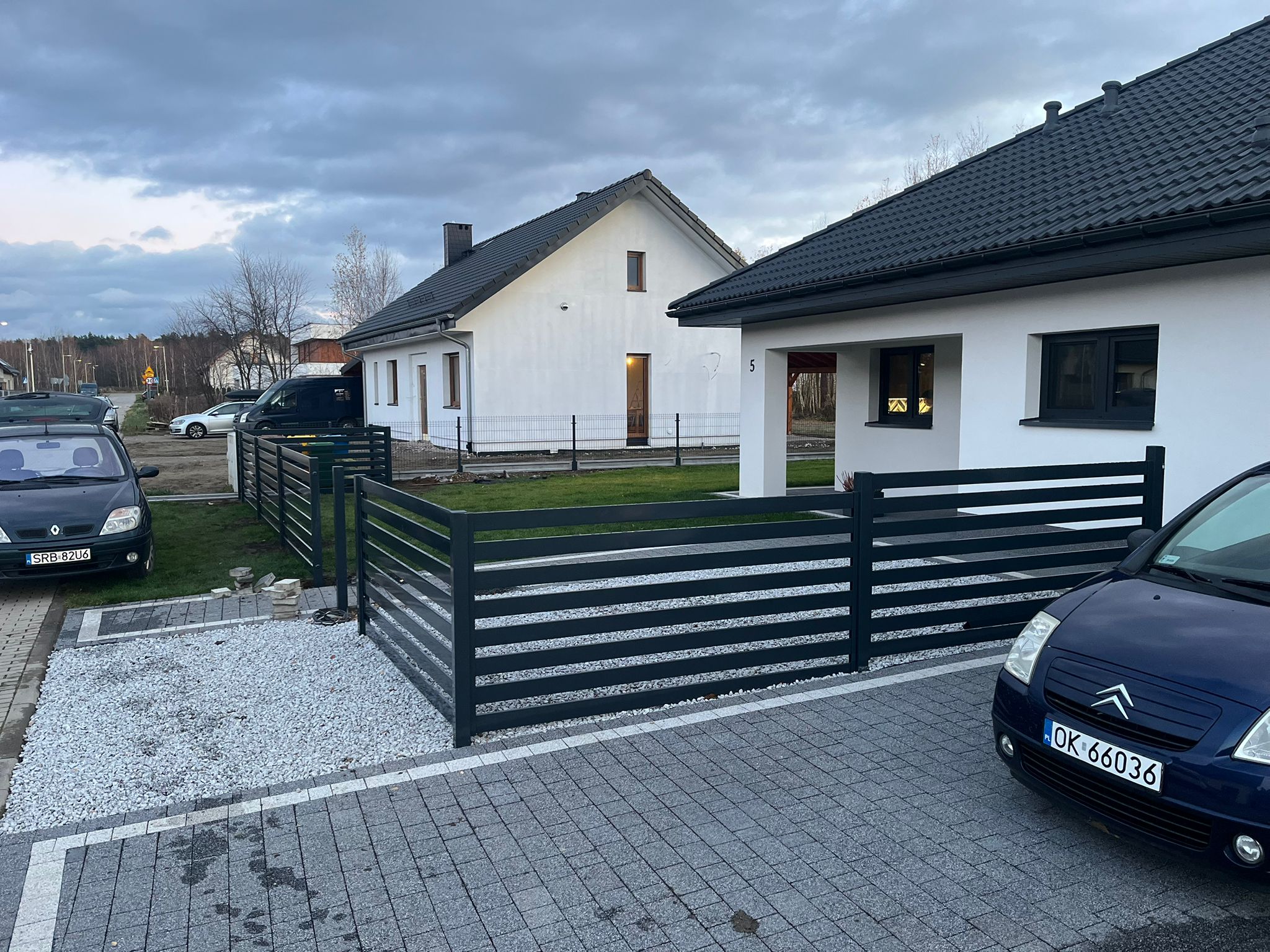 Nowoczesne Ogrodzenie Frontowe